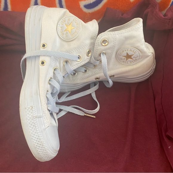 Converse All Star Woman’s Sz 5.5 - Picture 2 of 5